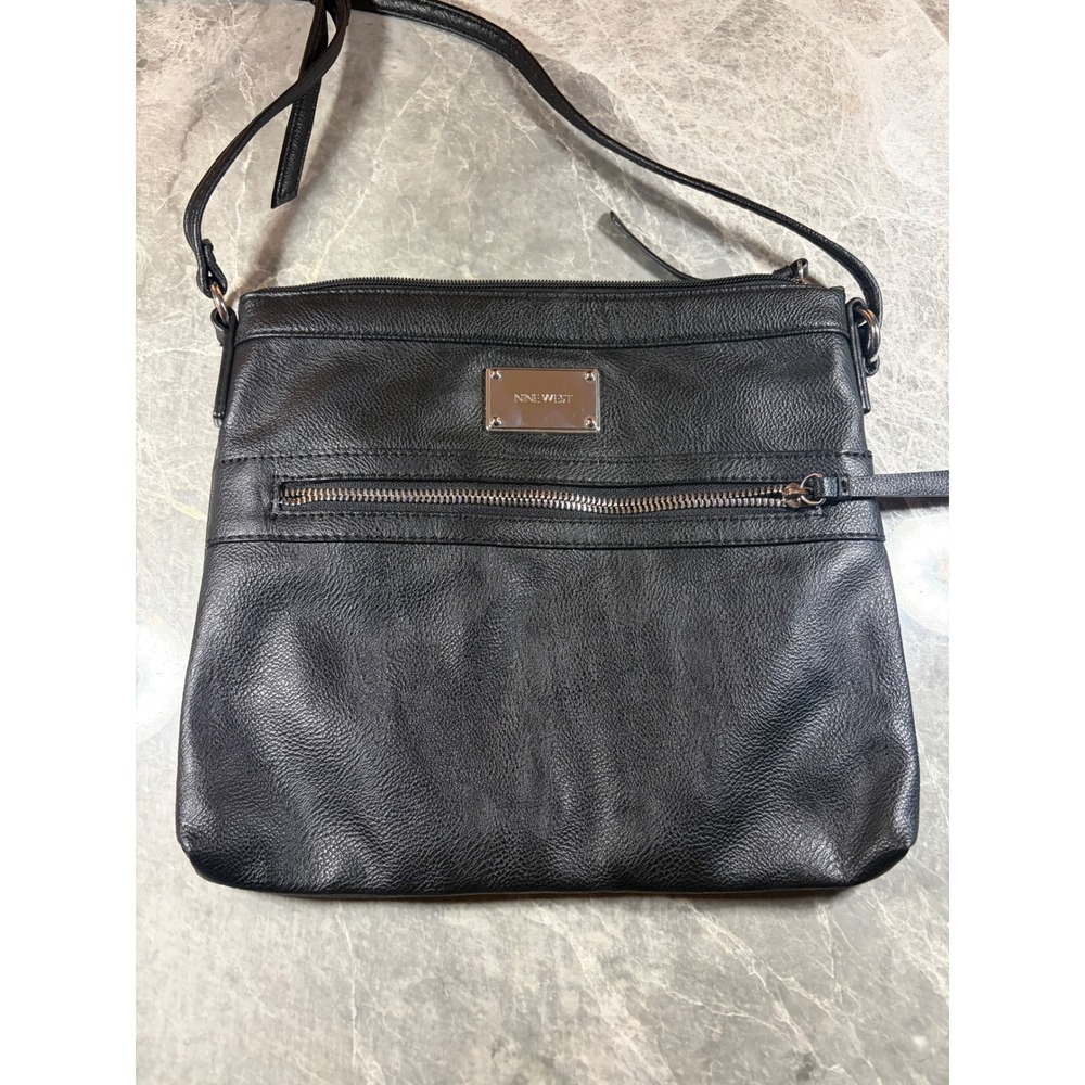 Nine West || Crossbody Bag || Medium || Black Pebbled || Faux Leather - Picture 2 of 4